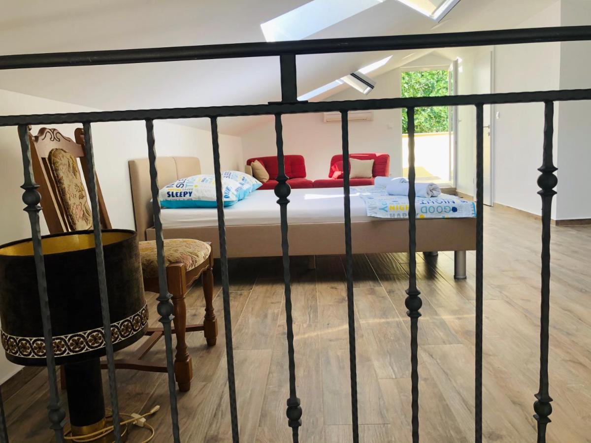 Apartment Andreja, Opatija City Center Екстериор снимка