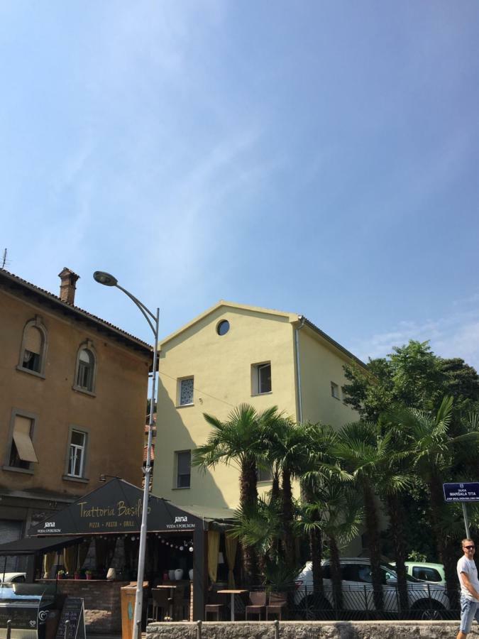 Apartment Andreja, Opatija City Center Екстериор снимка